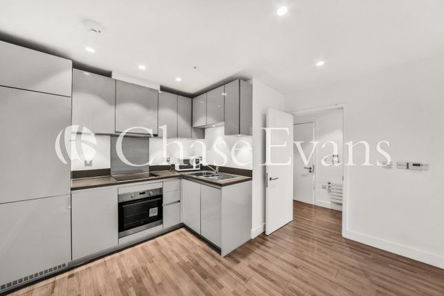 12a Barking Road photo 4