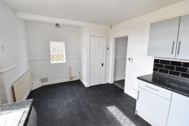 End terrace house to rent in Leinster Avenue, Knowle, Bristol