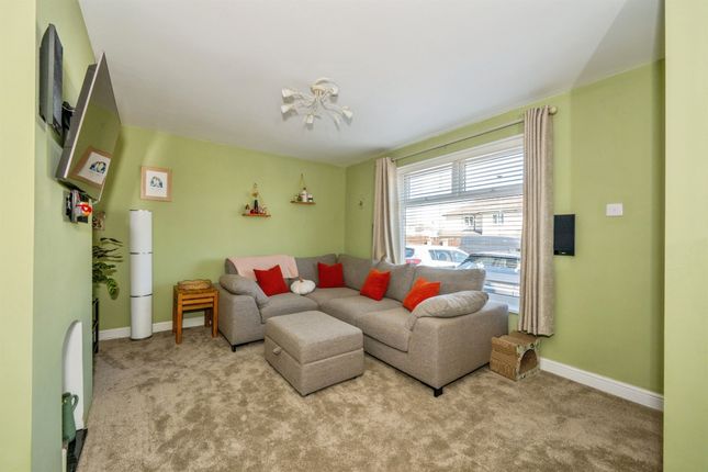 25, Collingham Gardens, Derby photo 4
