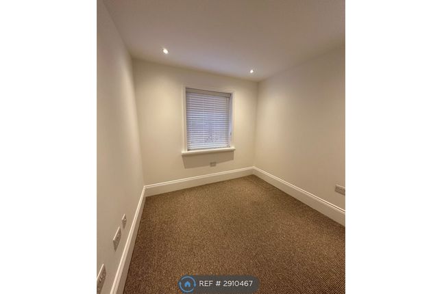 Flat, Chambers House A Sandgate Road, Folkestone photo 5