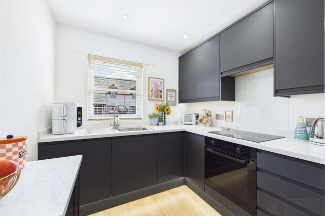 2, Inverallan Court, Grantown on Spey photo 3