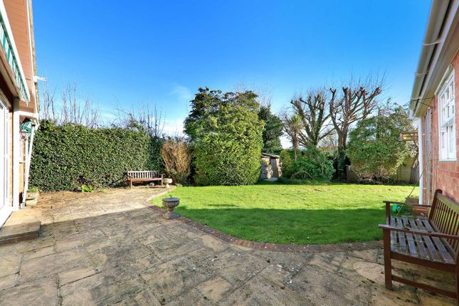 24, Ostler Gate, Maidenhead photo 2