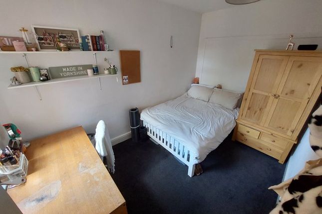 Shared accommodation to rent in Harrington Drive, Nottingham