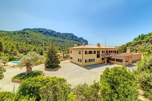 Country house for sale in Country Estate, Bunyola, Mallorca, 07110