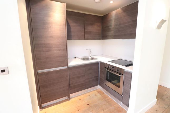 Apartment 1, Delaunay Houser, 8, Burnett Street, West Yorkshire photo 4