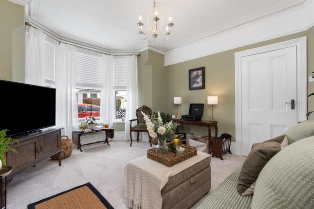 27, Victoria Avenue, Isle Of Man photo 4