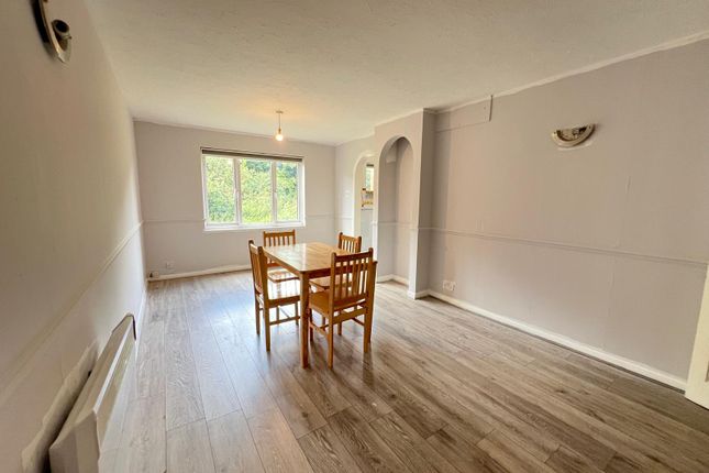 Thumbnail Flat to rent in Maltby Drive, Enfield