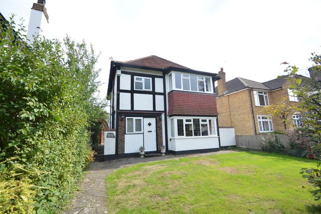Thumbnail Detached house for sale in Coulsdon Road, Old Coulsdon, Coulsdon