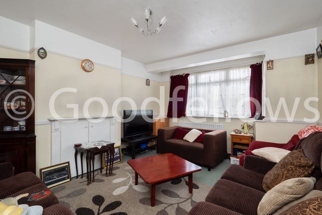 12, Greenwood Road, Surrey photo 5