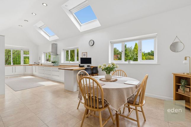 59 Teston Road, Maidstone photo 4