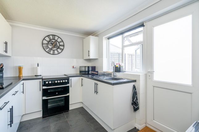 10,, Cygnet Walk, Bognor Regis photo 4