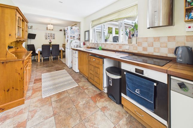 15, 15, Chilton Polden, Bridgwater photo 3