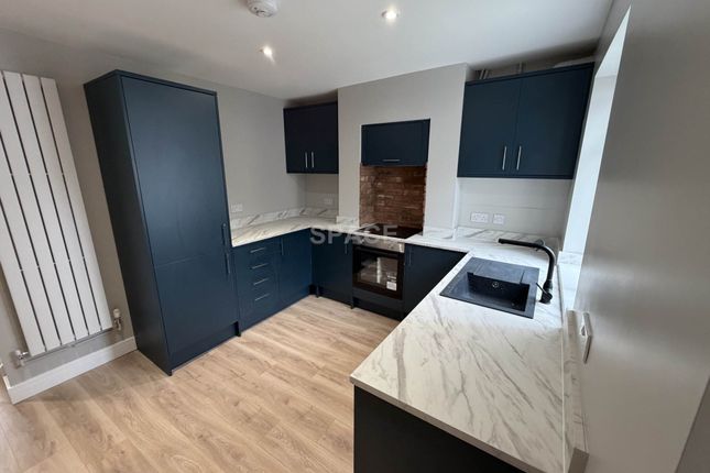 2 Stanway Cottages, Wokingham Road, Reading photo 4