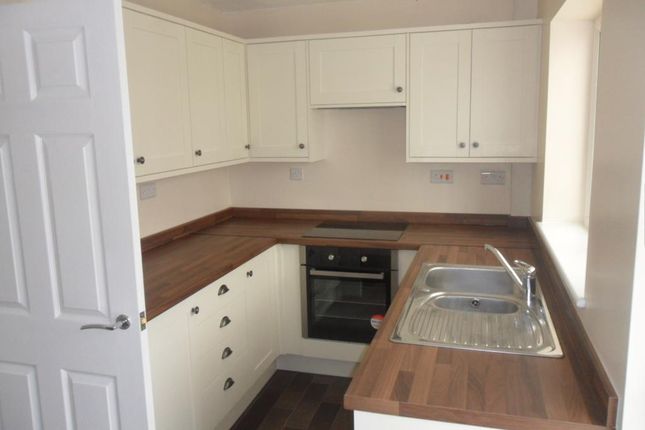 8A, Kempton Grove, Stoke-On-Trent photo 2