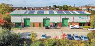 Light industrial to let in 1 Dean Close, Raunds, Raunds, Northamptonshire