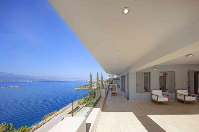 Villa for sale in Pefkali, Pefkali, Greece