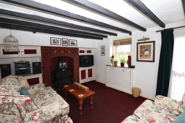 8, High Street, New Bradwell photo 4
