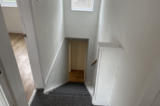 Terraced house to rent in Folkestone Street, Hull