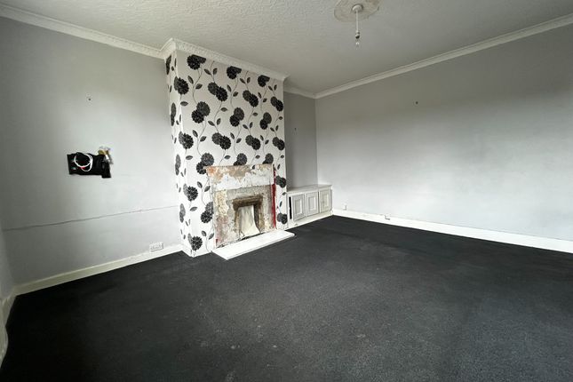 26b, Stirling Drive, Johnstone photo 3