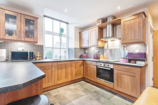 Flat for sale in Sunny Bank Road, Meltham, Holmfirth