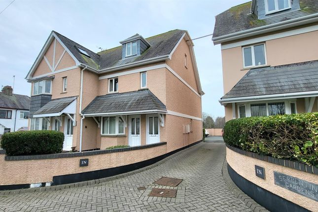 Flat for sale in Serpentine Road, Tenby