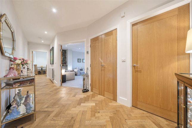 34 Wilberforce Court,, Westerham Road, Keston photo 2