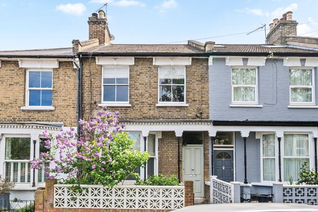2-bed flat on First Floor Flat, 27, Shakespeare Road, London, £550,000