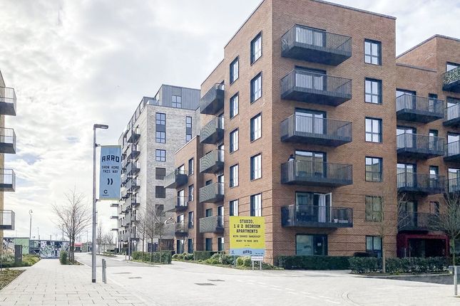 Flat for sale in The Green Quarter, Randolph Road, Southall