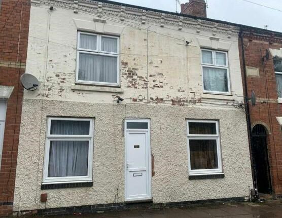 Thumbnail Terraced house for sale in Cedar Road, Leicester