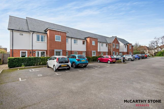 Flat for sale in Hillier Court, Botley Road, Romsey, Hampshire
