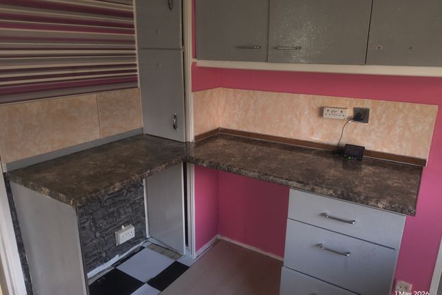 63, Greenhill Drive, Gloucester photo 2