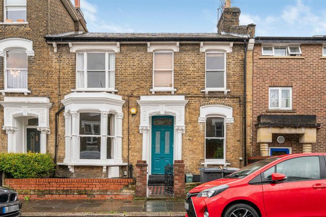 Flat for sale in Scarborough Road, London