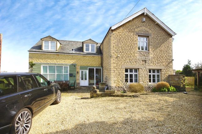 5-bed house on 2, Dursley Road, Dursley, £600,000