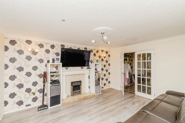 Detached house for sale in Lawnswood Close, Heath Hayes, Cannock