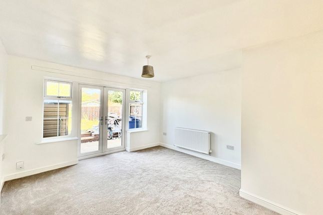 26, Skidmore Road, Bilston photo 3