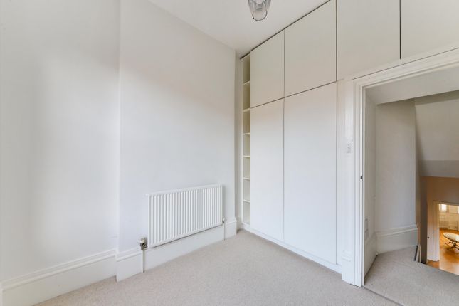 138, Fellows Road, London photo 4