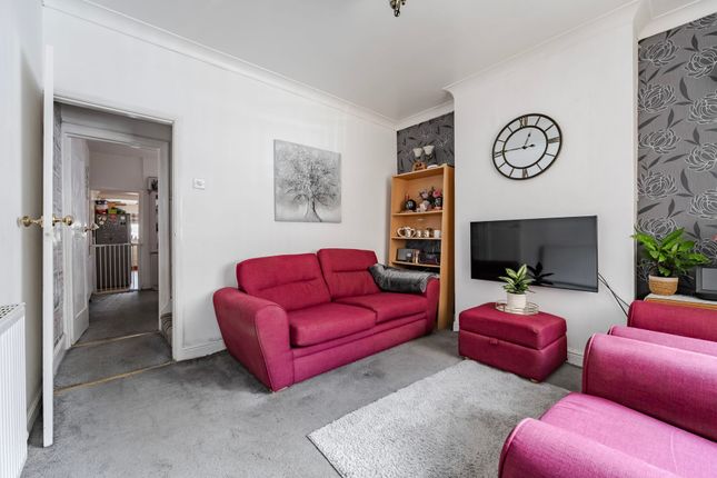 46 Wolseley Road, Great Yarmouth photo 3