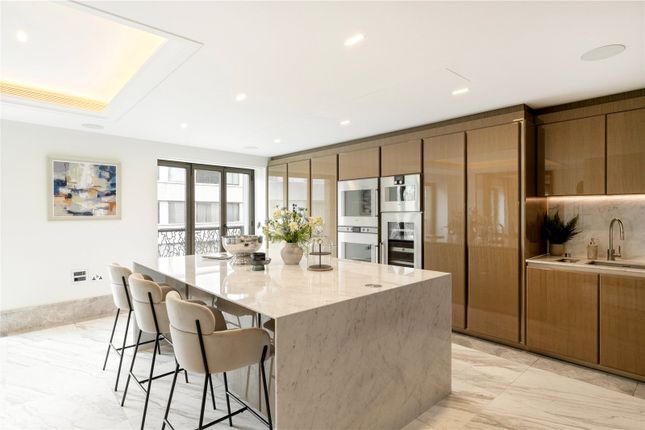 Apartment 4.02, Clarges Mayfair, 1, Ashburton Place, London photo 2