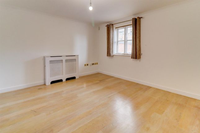 14 Northumberland Mews, 105, Northumberland Road, Leamington Spa photo 4
