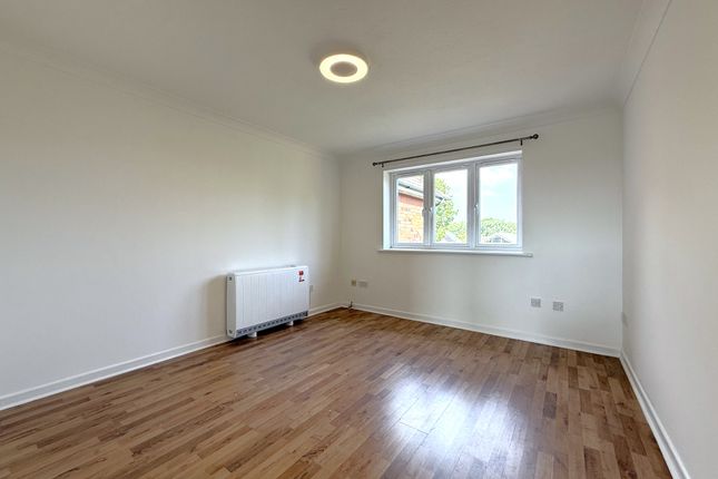 49, Bignell Croft, Colchester photo 3
