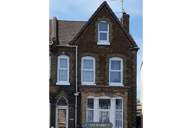 1 bed flat to rent in Canterbury Street, Gillingham ME7