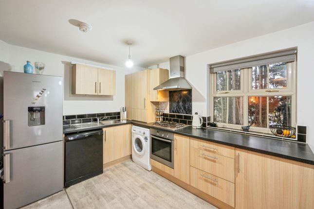 Apartment 4 Cherry Trees,, Carr Lane, South Yorkshire photo 2