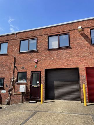 Warehouse for sale in Hitchin Road, Luton
