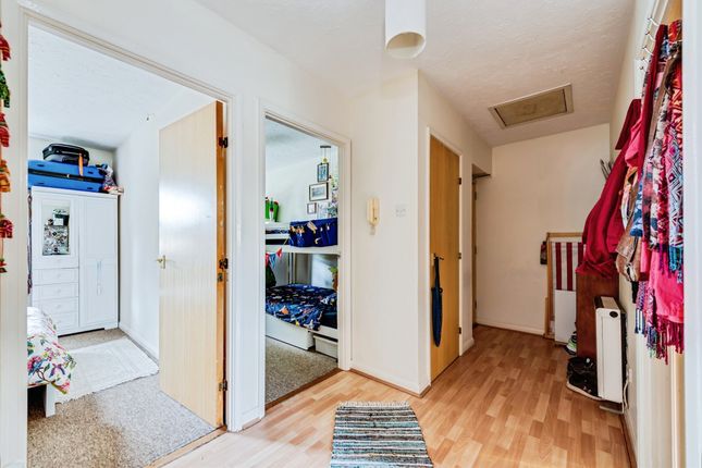 4, Farriers Mews, Abingdon photo 2