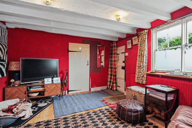 The Cottage, Bull Hill, Leatherhead photo 4
