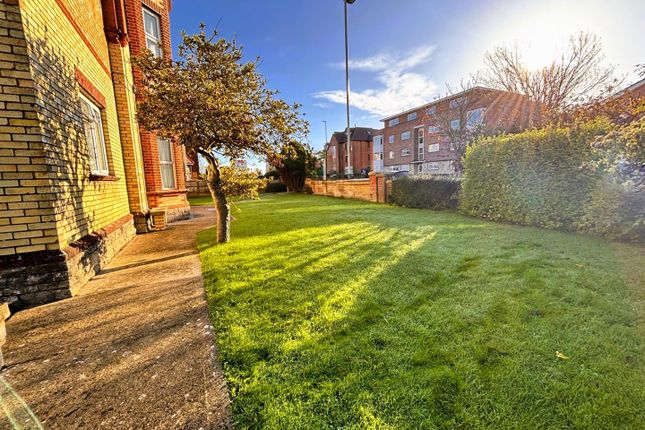 1 Beachside Court, Victoria Avenue, Swanage photo 2