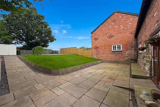 1, Hapsford Hall Barns, Moor Lane, Frodsham photo 2