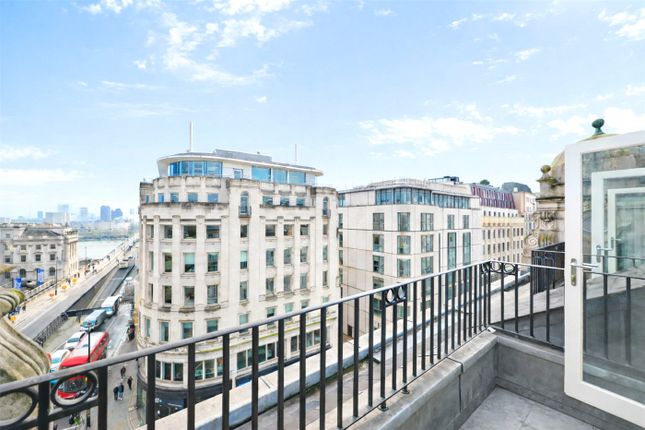 The Penthouse, 353, Strand, London photo 4