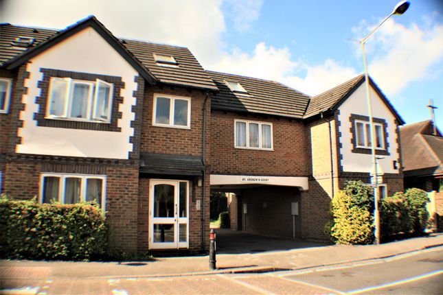Flat for sale in High Street, Colnbrook, Slough