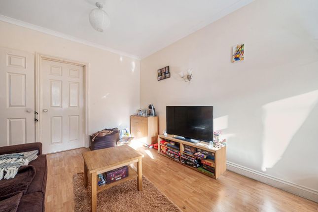 Maisonette for sale in Cromwell Road, Camberley